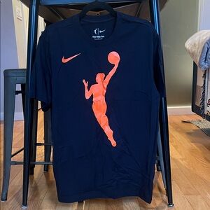 Nike Men’s WNBA Logo T-Shirt
